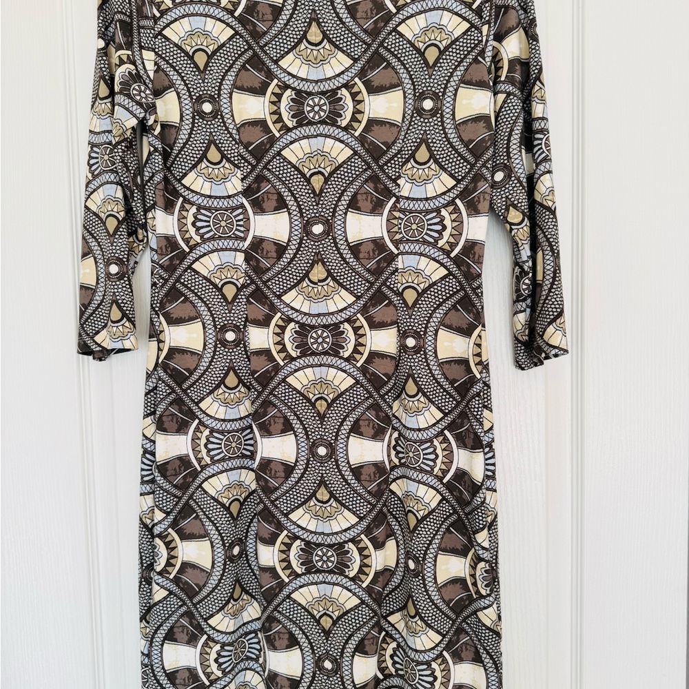 Geometric-Print Long Sleeve Midi Dress in Brown and Cream